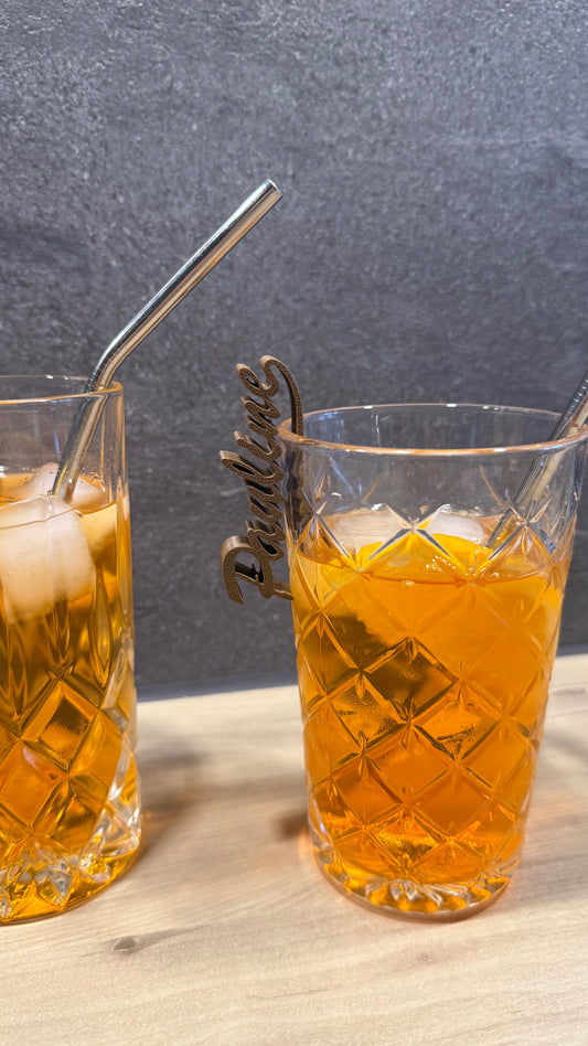 3D-gedruckte Namensschilder zum Anstecken – für Gläser, Becher und mehr