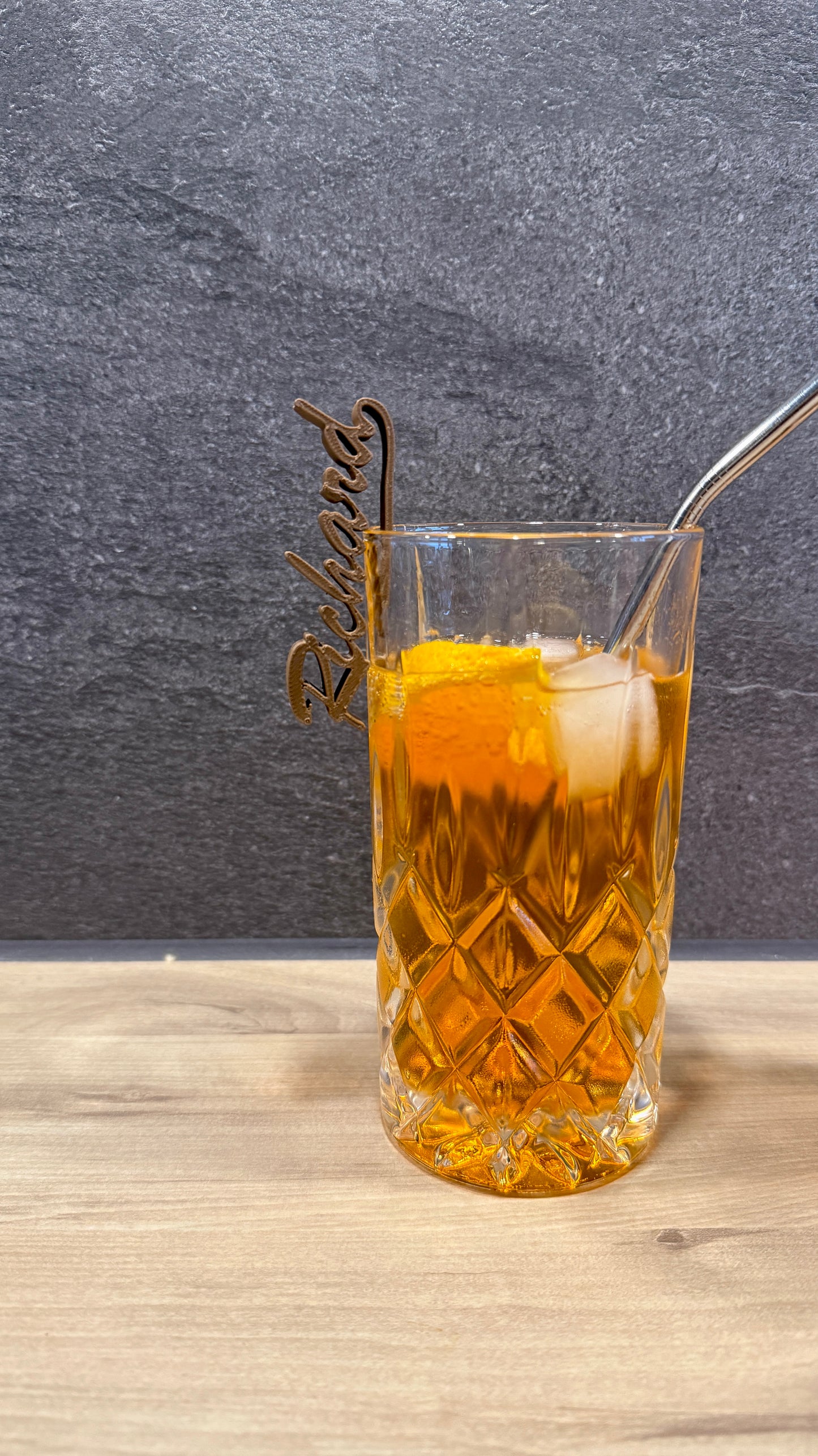 3D-gedruckte Namensschilder zum Anstecken – für Gläser, Becher und mehr