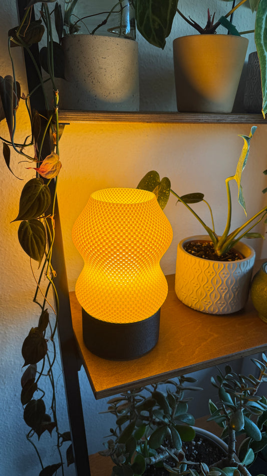 Tischlampe Korbgeflecht Geschwungen