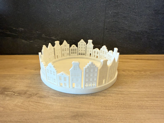 „Häuserkranz“ – Dorf-Silhouette