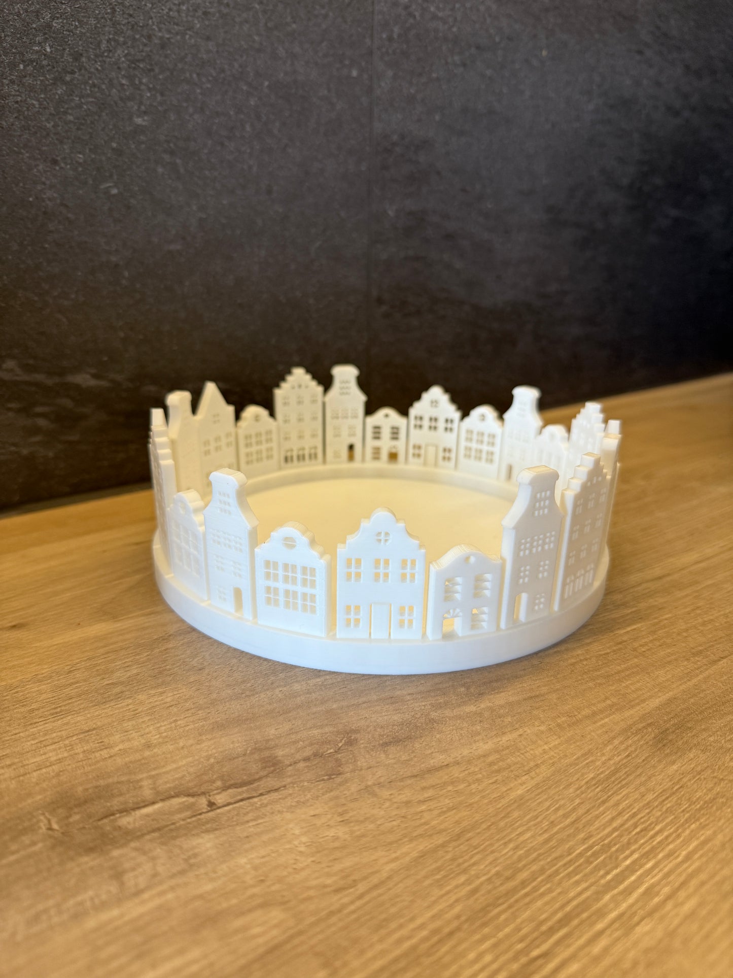 „Häuserkranz“ – Dorf-Silhouette