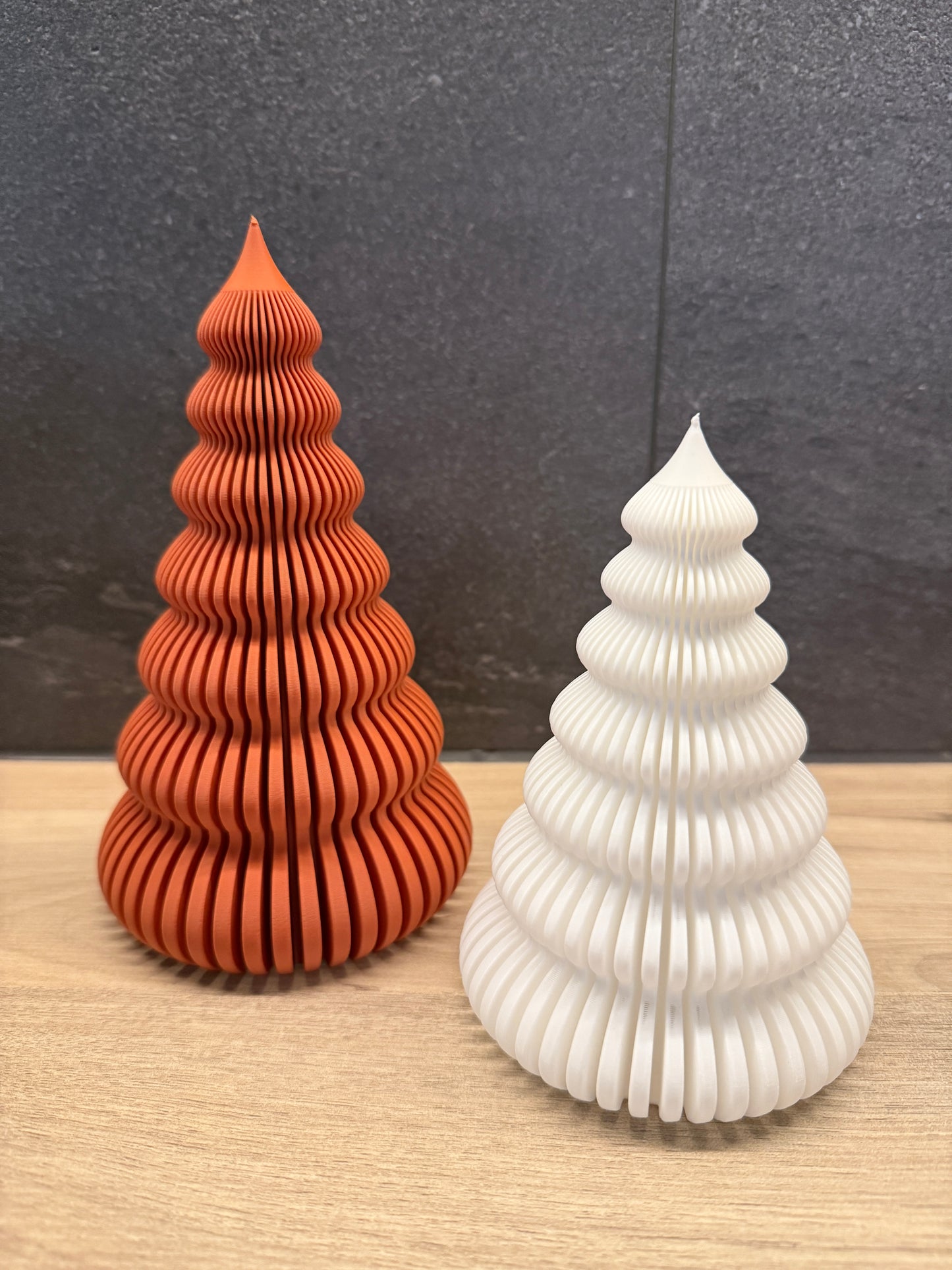 Wavepine Tree – eleganter Deko-Tannenbaum