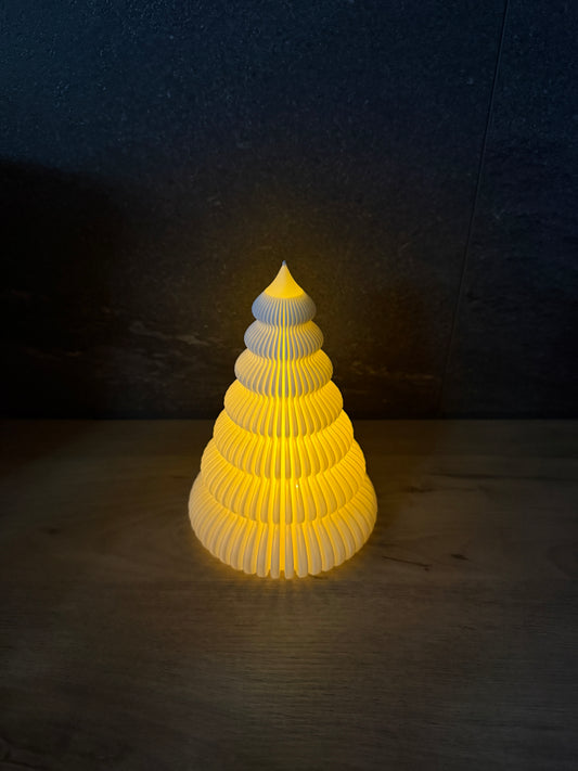 Wavepine Tree – eleganter Deko-Tannenbaum